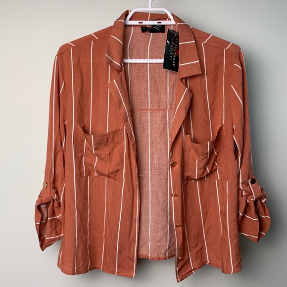 Striped shirt with gold buttons - Picture 1 of 7